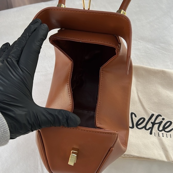 Dumpling Bag! Super cute Super Fun! - Picture 6 of 9